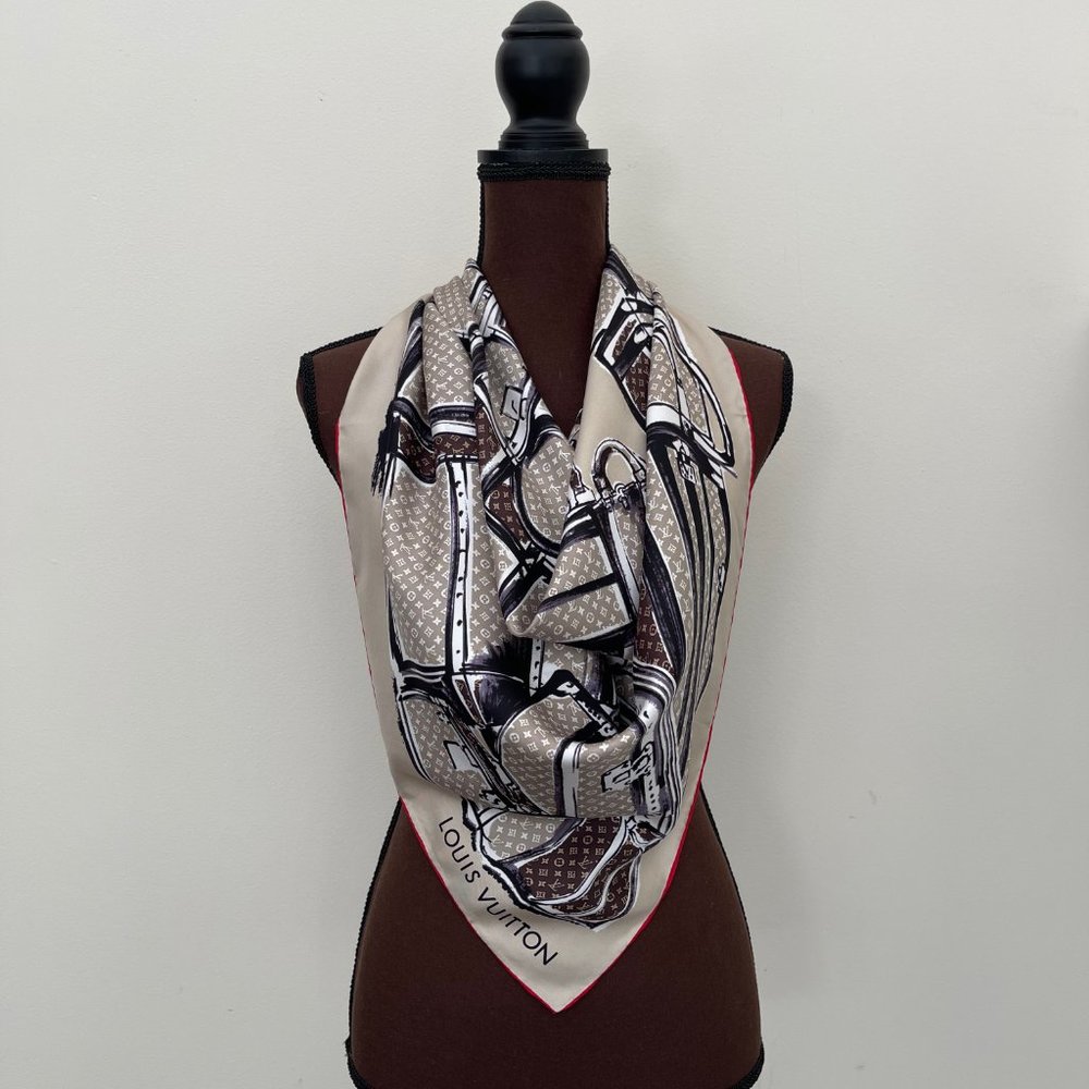 Louis Vuitton Scarf Trunks Monogram Beige Brown Silk Wrap - Picture 10 of 14